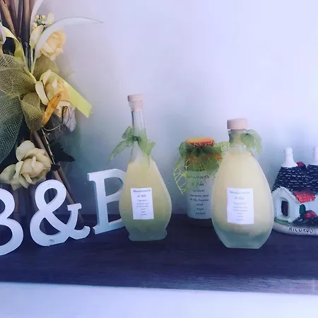 Alojamento de Acomodação e Pequeno-almoço Susanna B E B Brindisi