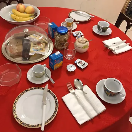 Susanna B E B Bed & Breakfast